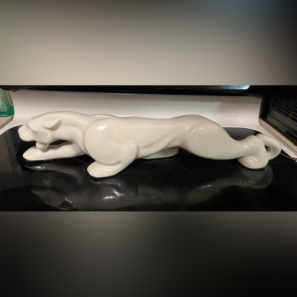 Vintage Panther ceramic TV Lamp